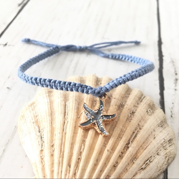 $6 Bundled 🌴 Starfish Charm Bracelet - Picture 3 of 4